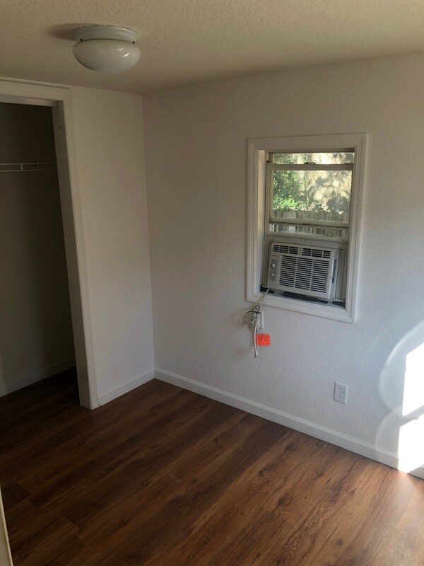 Foto del edificio - 3485 Walker Rd