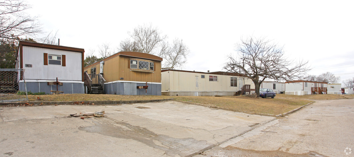 Foto del edificio - Oak Springs Mobile Home Park