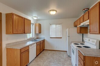Building Photo - 1431 NW Falls Creek Loop