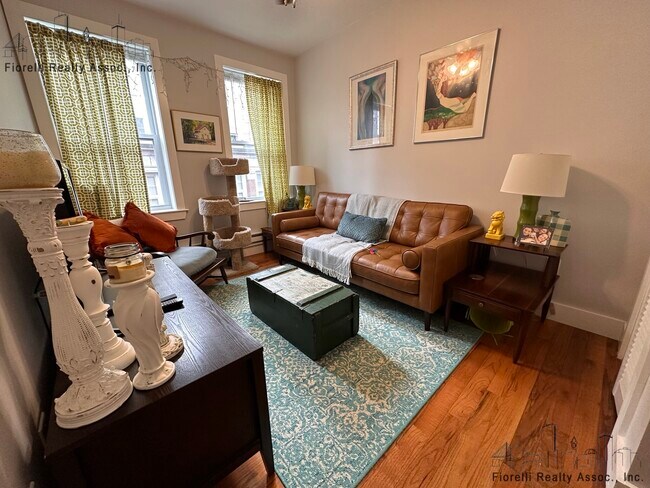 Foto del edificio - 71 Charter St