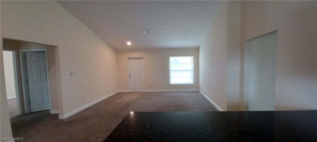 Building Photo - 8016 Olive Cir