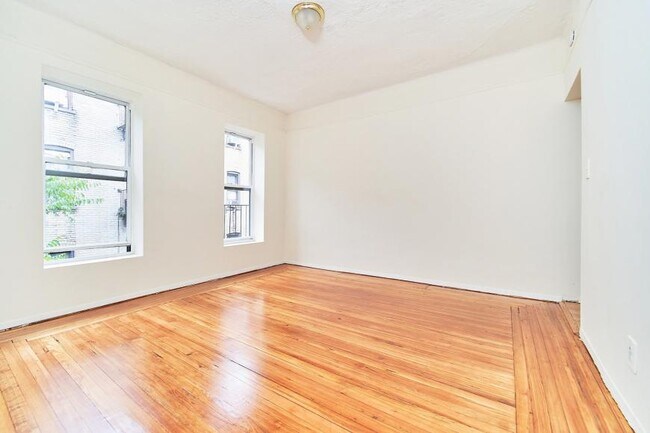 Foto del edificio - 3 bedroom in NEW YORK NY 10032