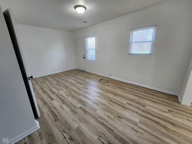 Building Photo - 2531 10th St