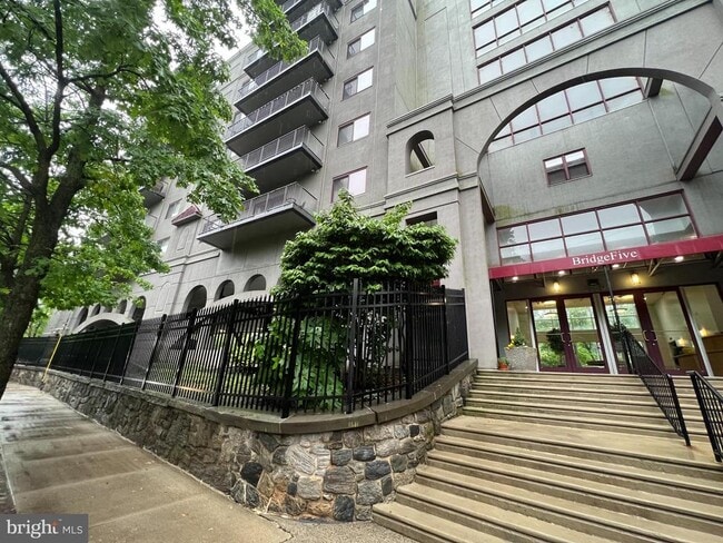Building Photo - 3750-78 Main St