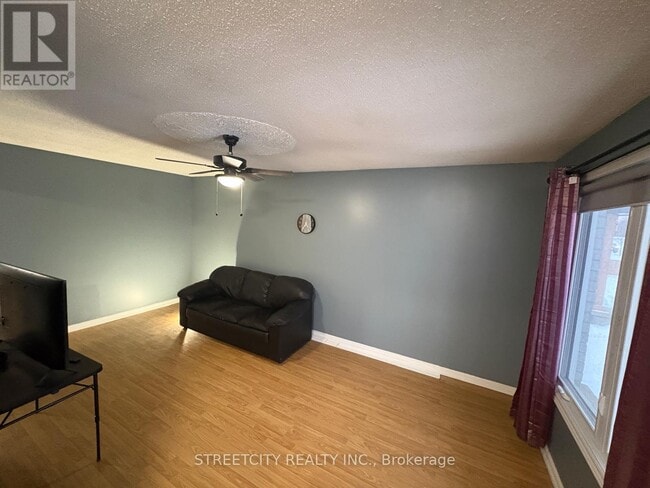 Photo du bâtiment - 34 Glenroy Rd