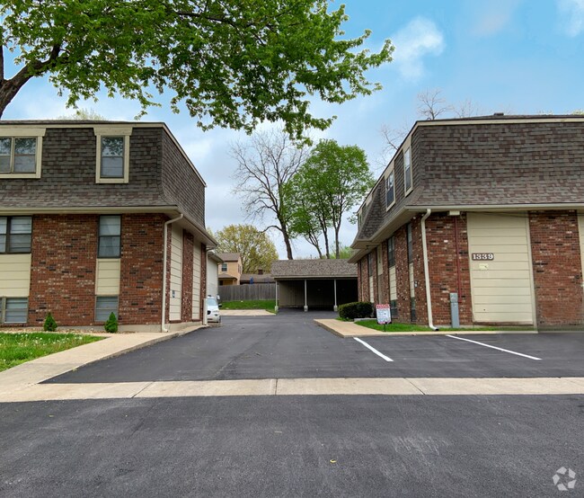 McCoy Apartments under 2,500 Independence, MO