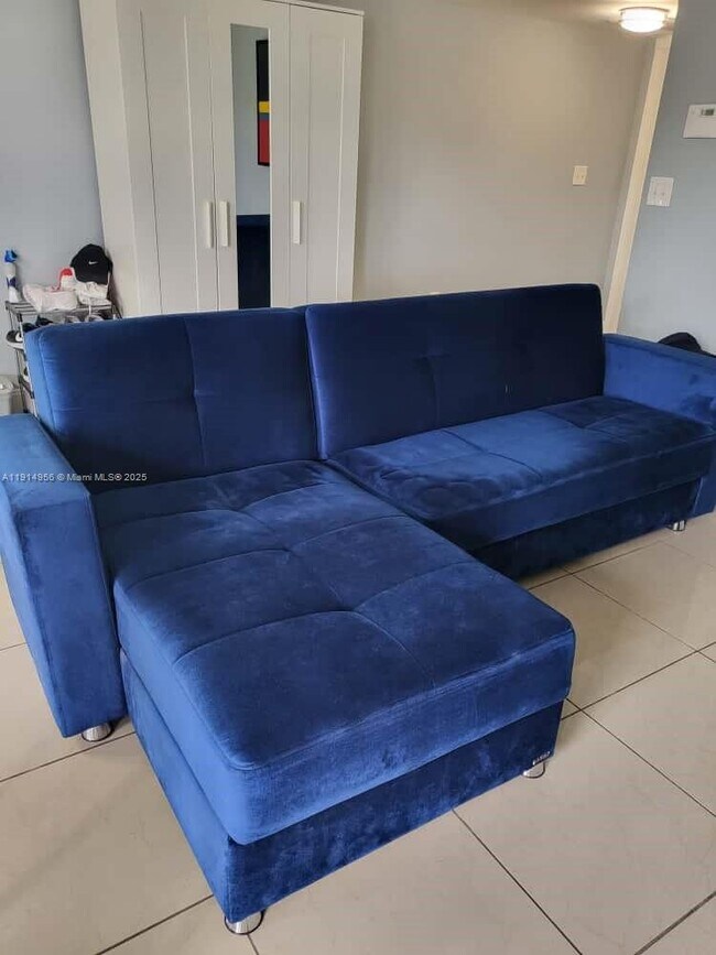 Foto del edificio - 960 N Franklin Ave