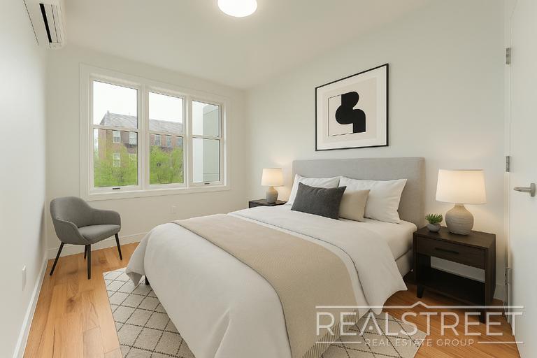 Building Photo - New 1 Bedroom with Private Balcony, In-Uni...
