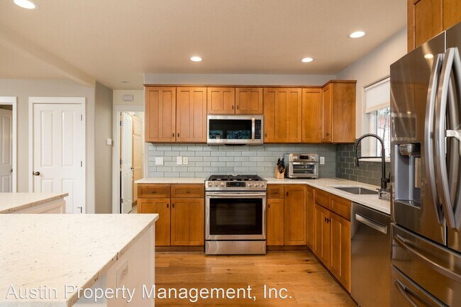 Building Photo - 3 br, 2.5 bath House - 1760 NW 12th Street...