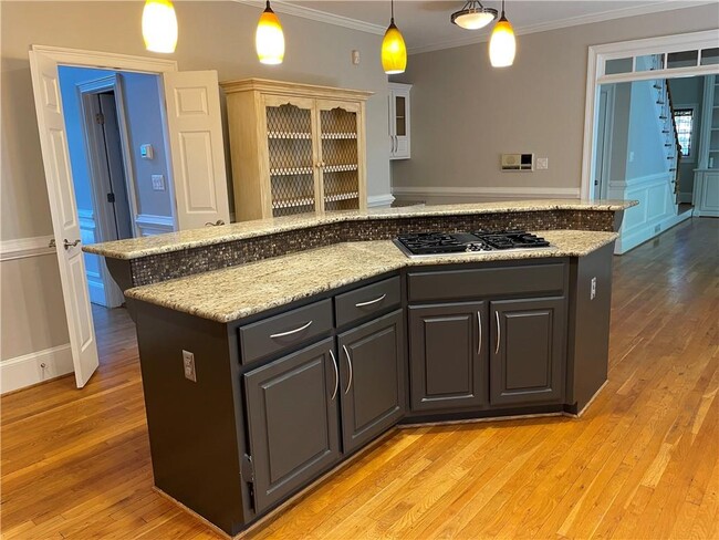 Building Photo - 305 Pilgrimage Point