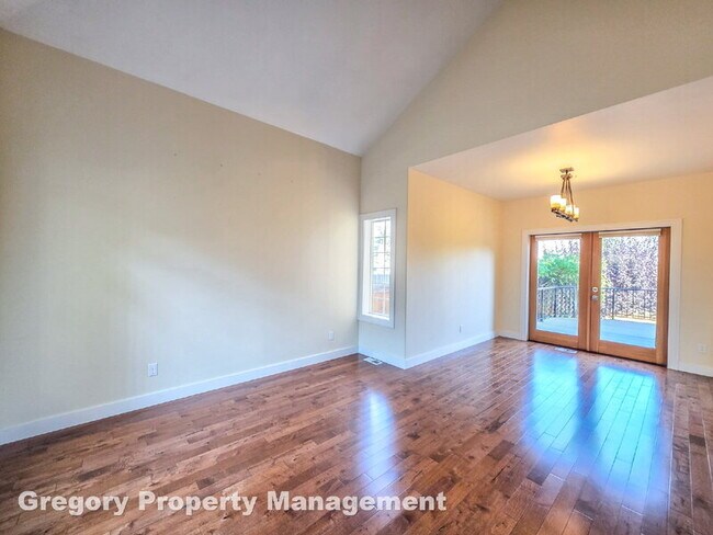 Foto del edificio - 12026 89th Pl NE