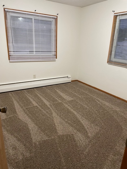 Standard 2 Bedroom room - Hyde Park Apts