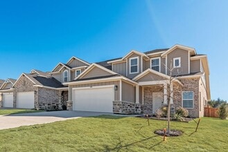 Building Photo - 4254 Clovis St