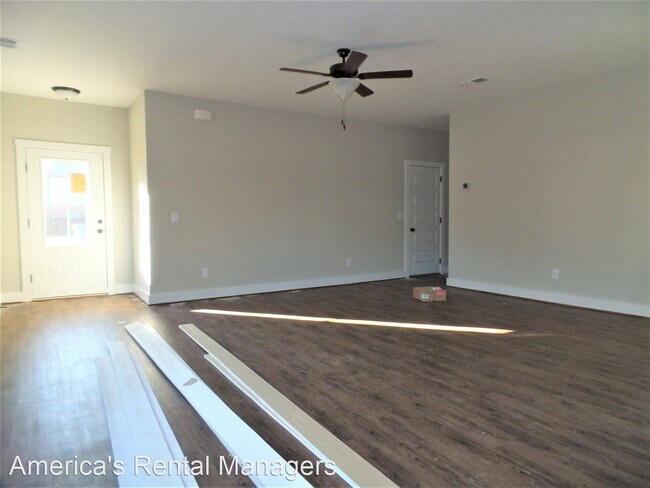 Foto del edificio - 4 br, 2 bath House - 6214 Cathwick Drive