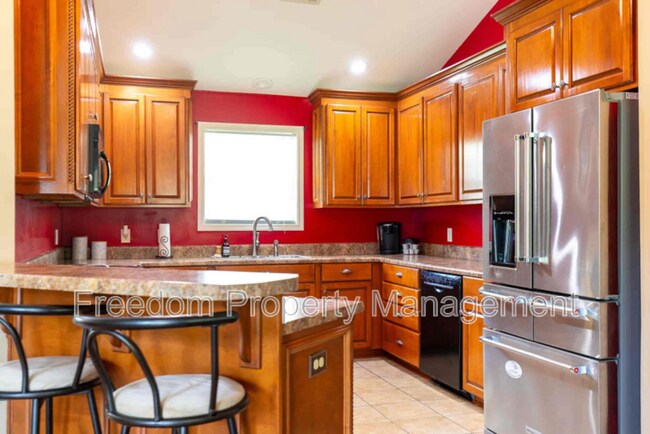Foto del edificio - 1373 Darden Rd