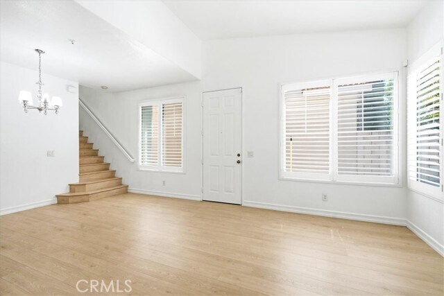 Foto del edificio - 1473 E Holcomb Pl