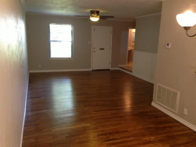 Foto del edificio - 5004 N Hall St