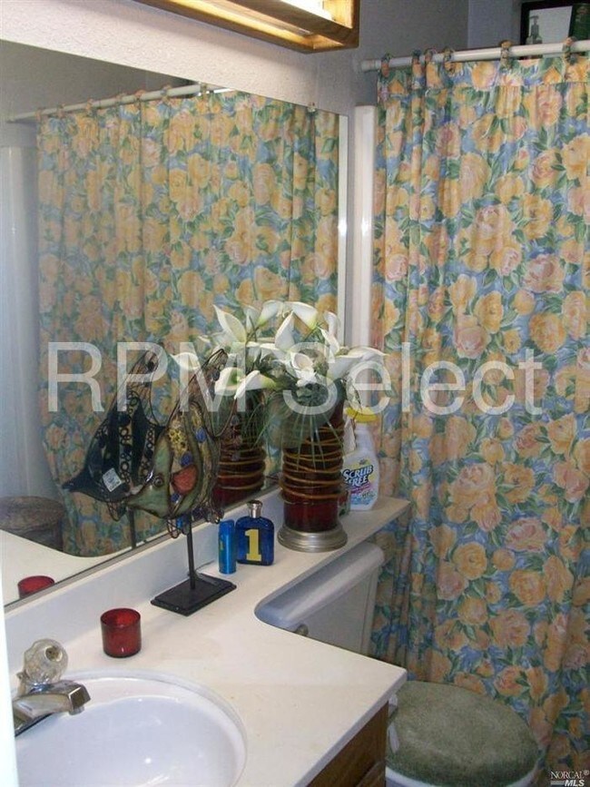 Foto del edificio - 102 Fairview Dr