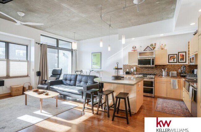 Foto del edificio - 1308 Jackson St