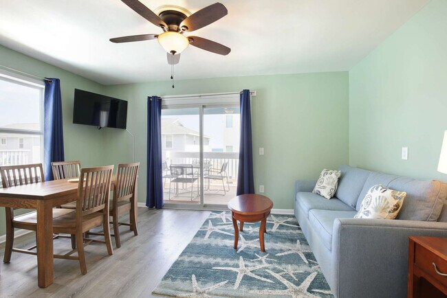 Foto del edificio - 608 Carolina Beach Ave S