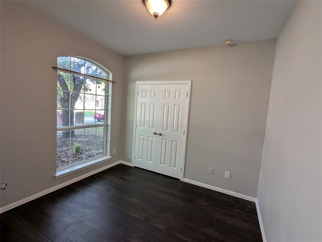 Building Photo - 12393 Hawk Creek Dr
