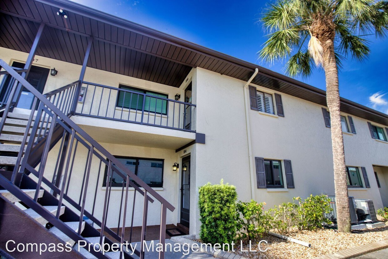 Foto principal - 2 br, 2 bath House - 461 Airport Ave E #104