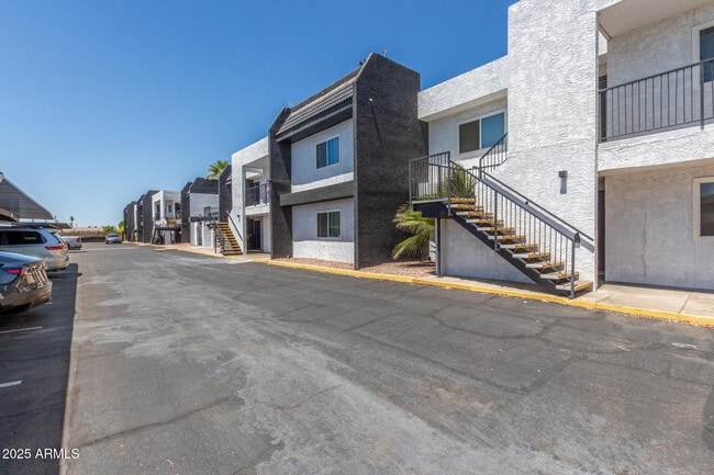 Foto del edificio - 1822 N 32nd St