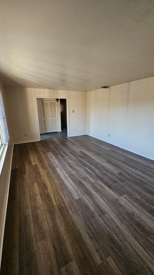 Foto del edificio - Spacious Single Family Home