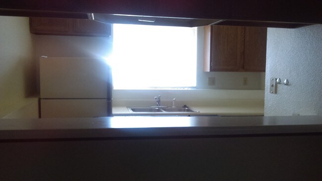 Building Photo - Beech Town Homes