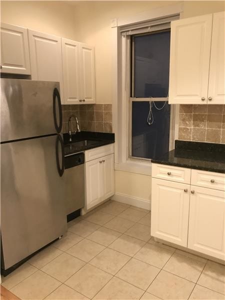 Building Photo - 404-406 W 44th St