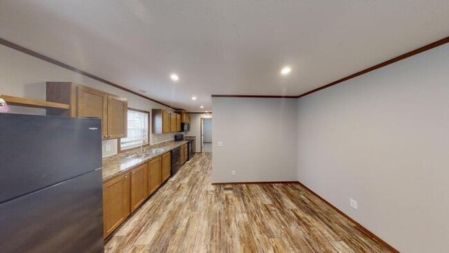 Foto del edificio - 120 Northwest Dr