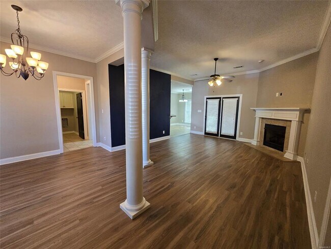 Foto del edificio - 628 Prairie View Dr