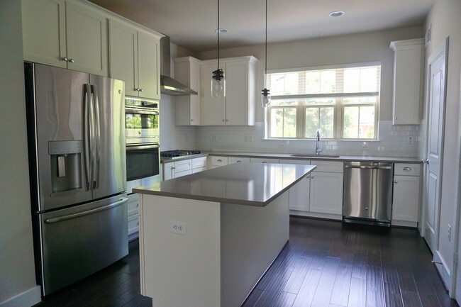 Second floor, kitchen - 1309 S Quinn St