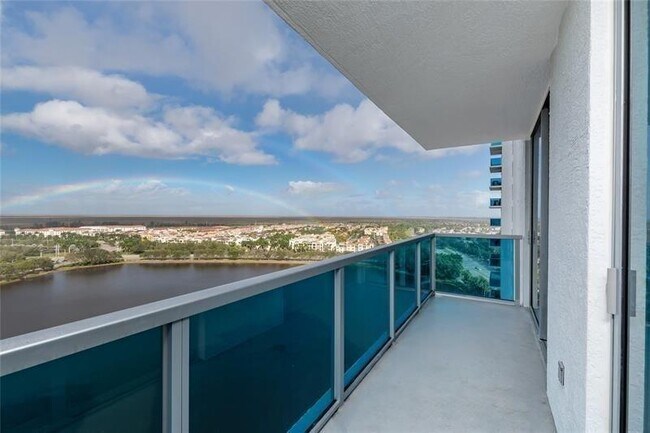 Foto del edificio - 2641 N Flamingo Rd