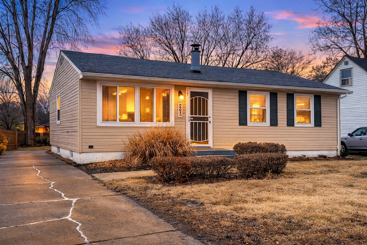 Welcome to Walker - Fully Renovated 3 BR - Welcome to Walker - Fully Renovated 3 BR