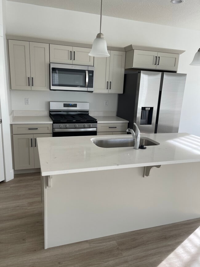 Foto del edificio - 1099 N Ledger Dr