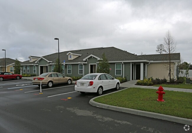 Foto del edificio - Saxon Cove Senior Living