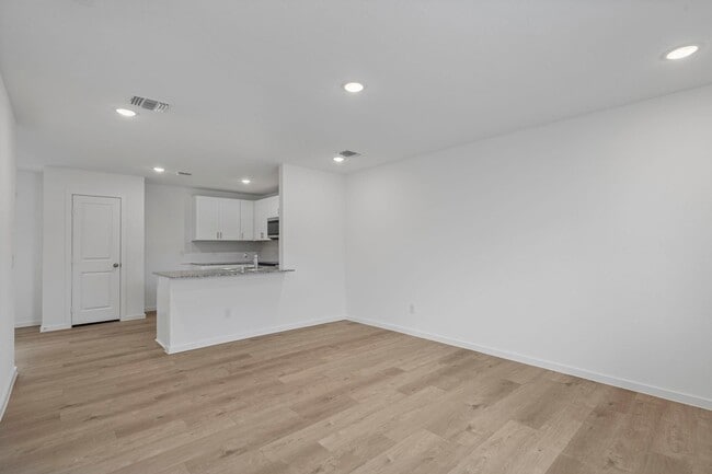 Foto del edificio - 30530 Wolfburn St