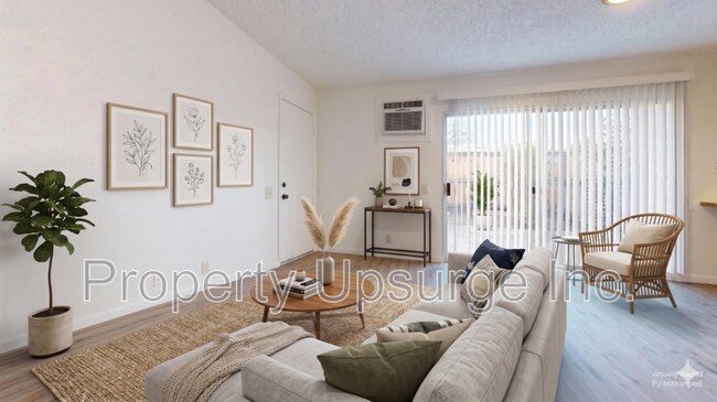 Building Photo - 2741 Gilmore Ln
