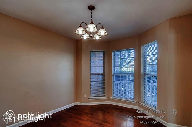 Building Photo - 109 Autumn Wood Dr