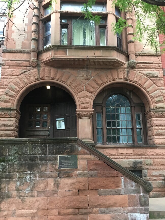 Foto del edificio - 28 Willett St