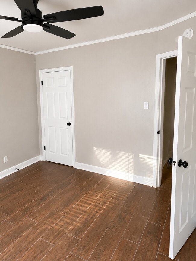 Photo - 1040 S Highland St House
