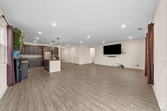 Building Photo - 30929 Windy Ridge Way