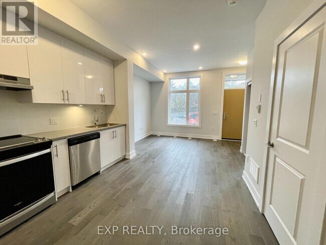 Photo du bâtiment - 9580 Islington Ave.