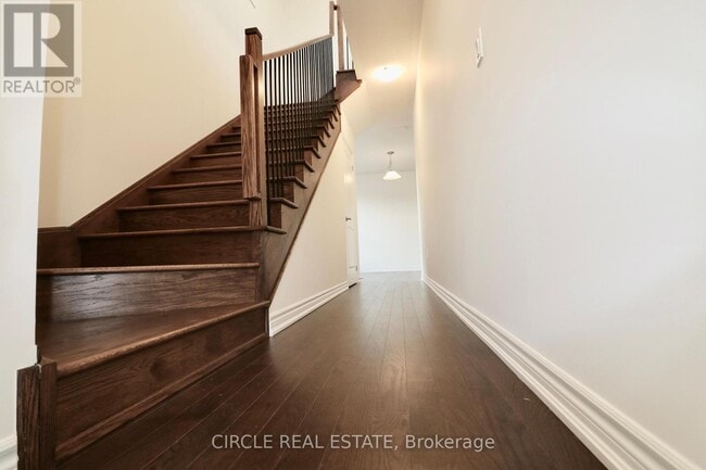 Building Photo - 45 Gemini Dr