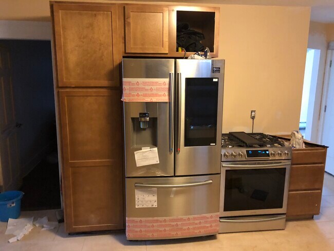 Building Photo - 29 Ross St