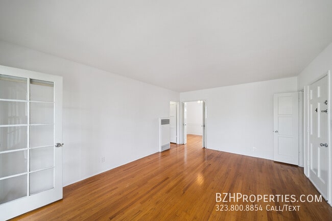 Building Photo - 12027 Albers St
