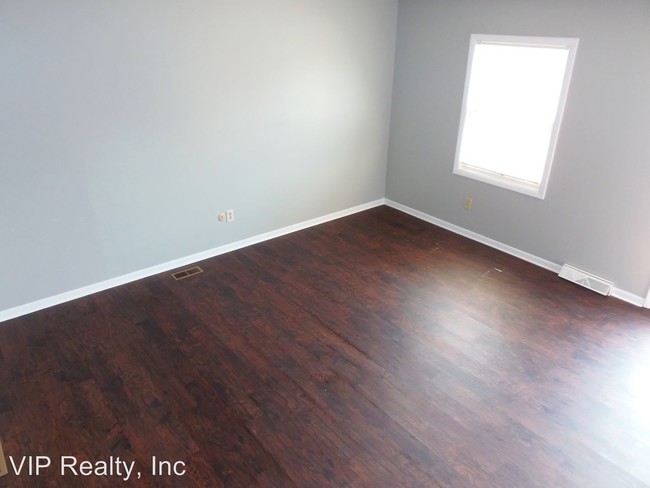 Building Photo - 3054 Woodgrove Dr