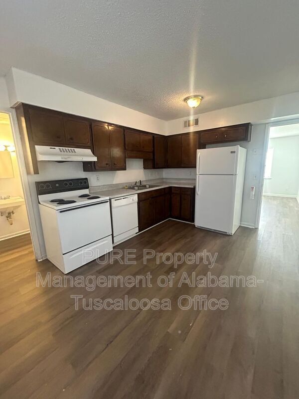 Foto del edificio - 1926 E 48th St