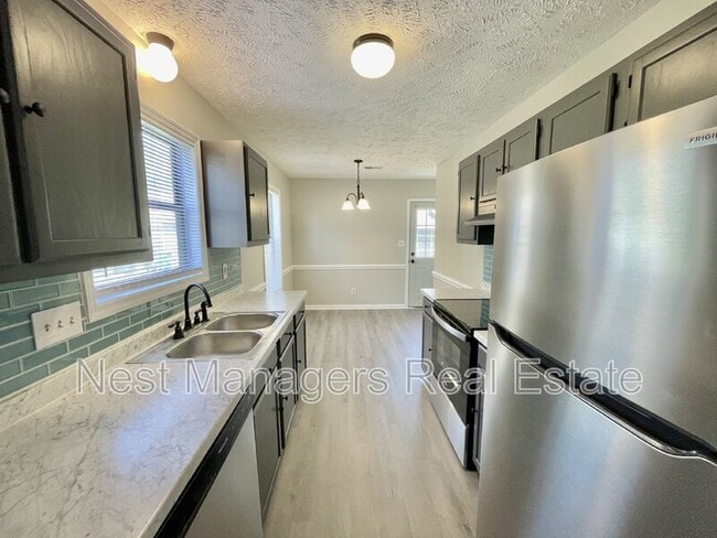 Building Photo - 187 Aloha Dr